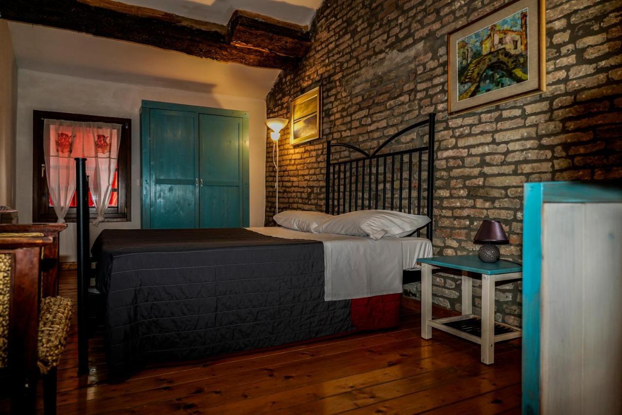 La Locanda Degli Artisti Medelana Extérieur photo